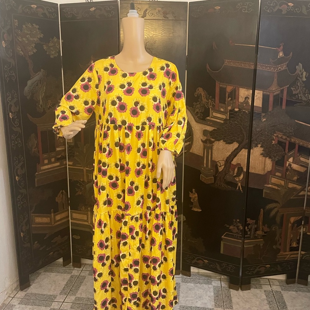 Shein brand, sunflower dress size M